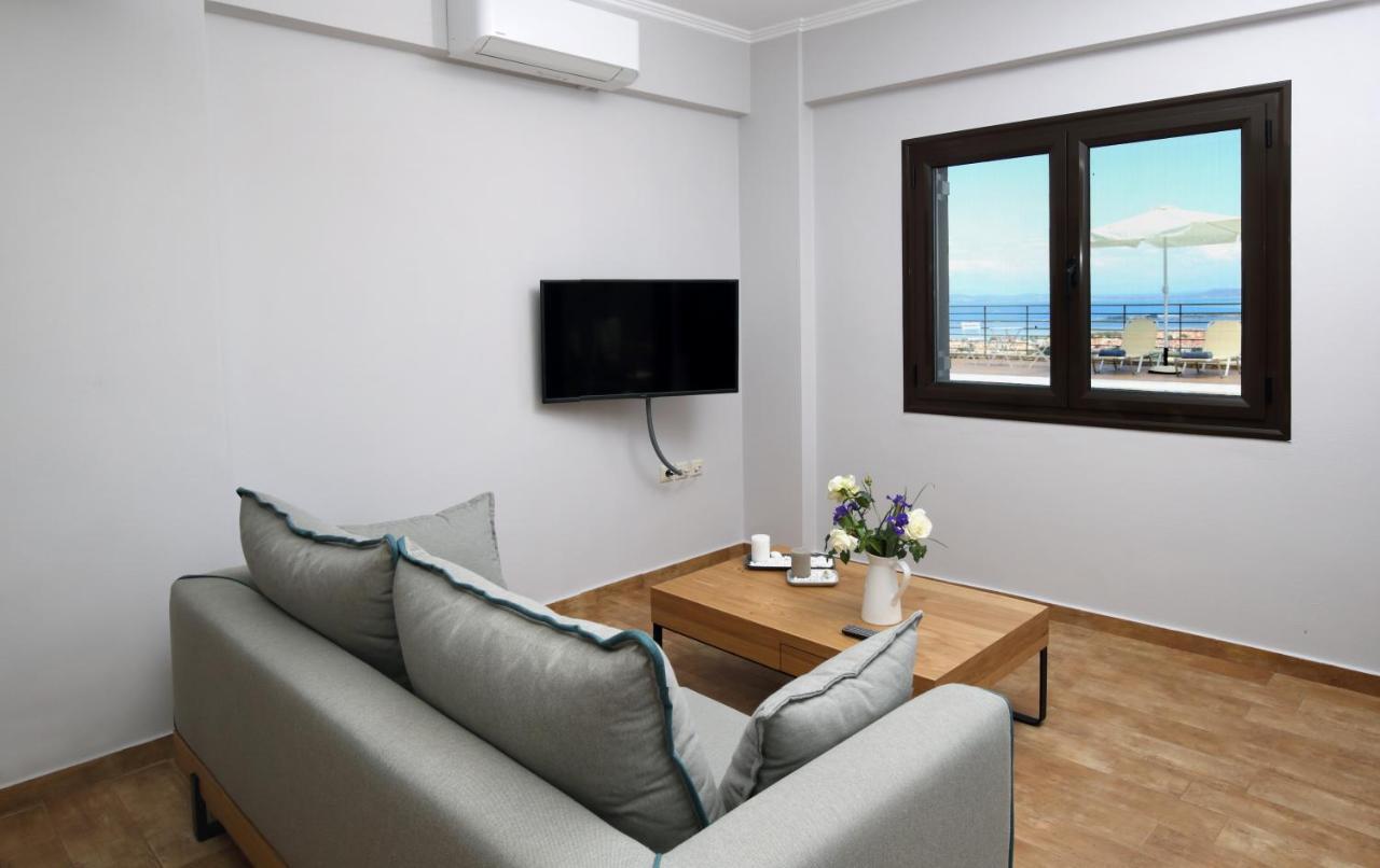 Villas On The Clouds Apolpaina ภายนอก รูปภาพ