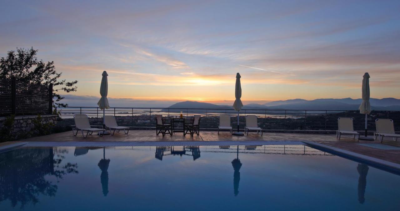 Villas On The Clouds Apolpaina ภายนอก รูปภาพ